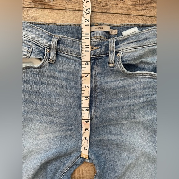 Hudson Highrise Bootcut Barbara Jeans Size 28 Slim Fit Light/Medium Wash - Picture 6 of 10